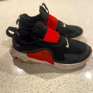 Youth Boys Nike Air Boost Slip on tennis shoe